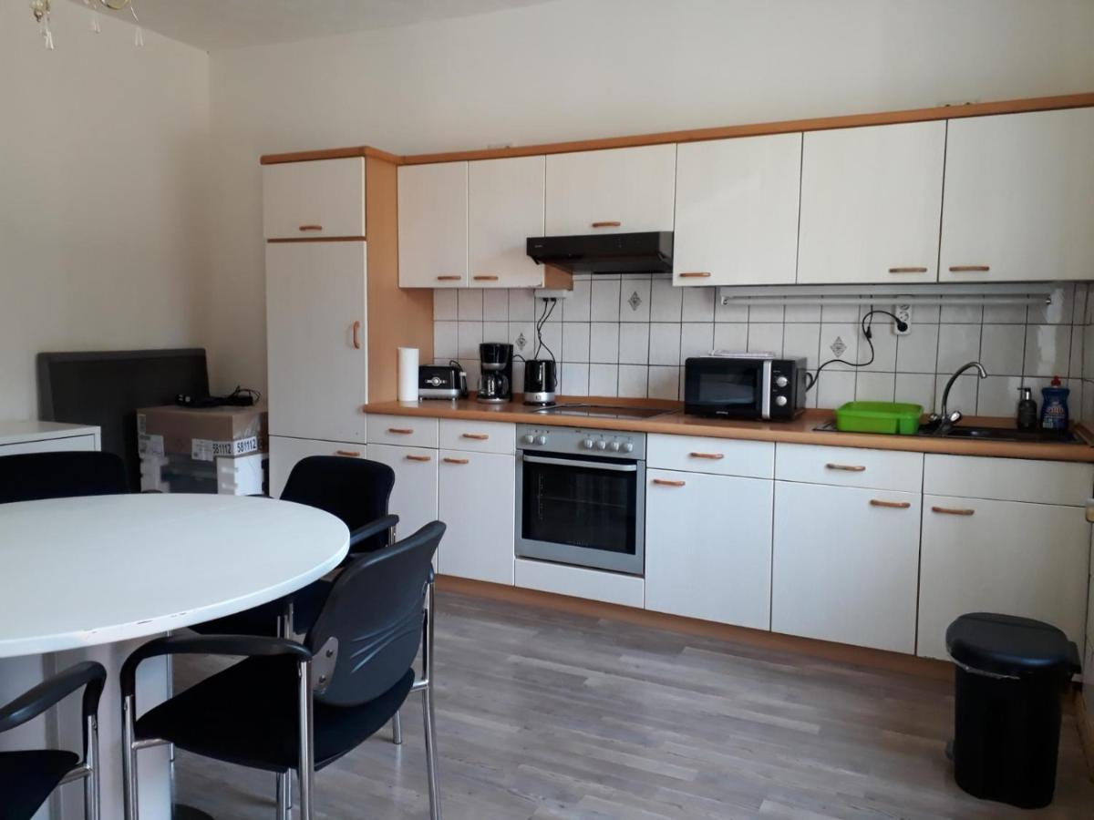 Ferienwohnungen Haus Scheidter 42 ザールブリュッケン エクステリア 写真